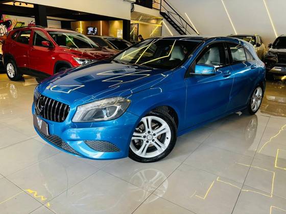 MERCEDES-BENZ A 200 1.6 TURBO STYLE 16V GASOLINA 4P AUTOMÁTICO